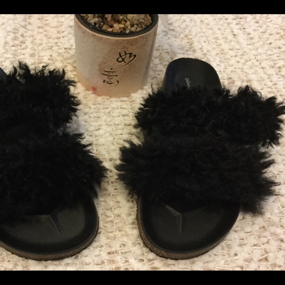 Universal Thread women’s Ember sandals - Picture 1 of 5